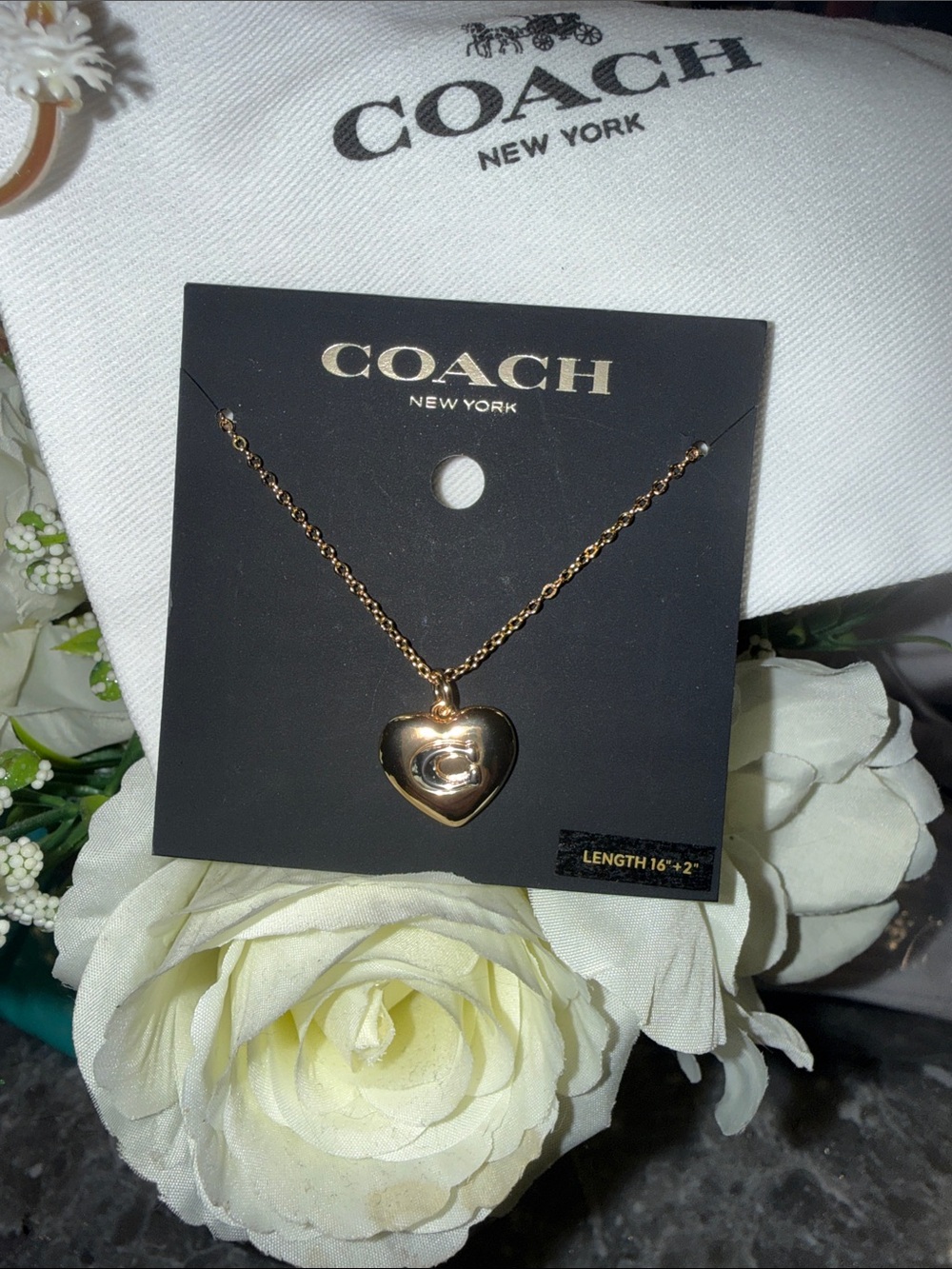 Coach Gold Heart Pendant Necklace with Signature 'C' 16-18 inch & dusty - Picture 4 of 4